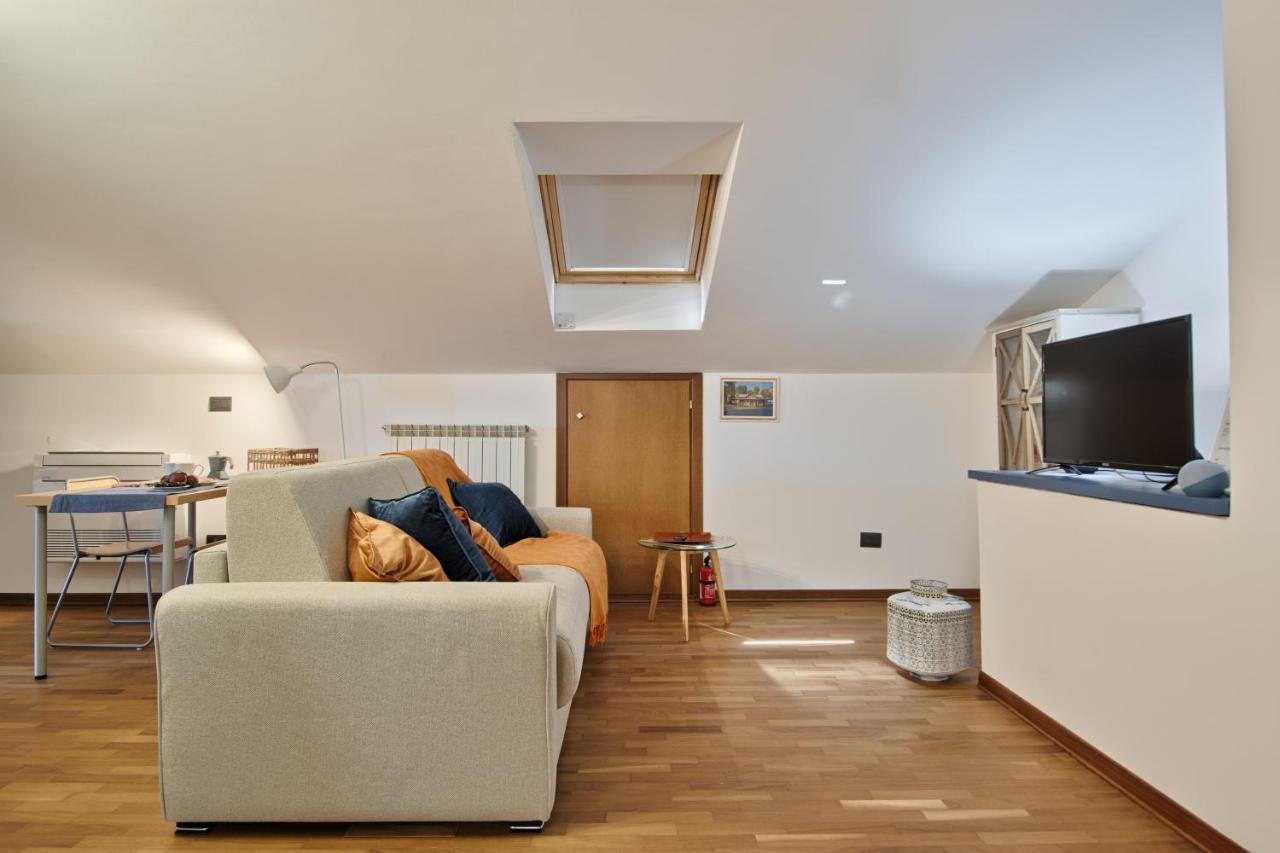 5 Miglia Apartment La Mansarda A Collegno Exterior photo